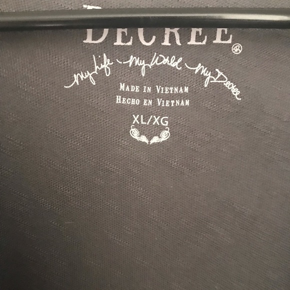 Grey vest - Picture 2 of 4